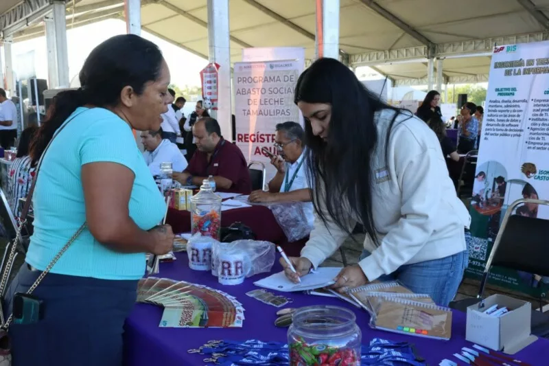 Participa Universidad Politécnica de la Región Ribereña en brigada “Transformando Familias”