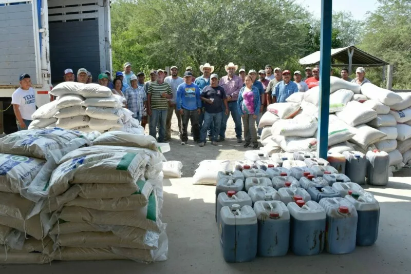 Mejoran producción pecuaria con la entrega de 13 toneladas de paquetes tecnológicos 