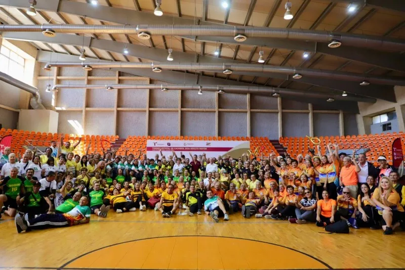 Inauguran SEBIEN y el Instituto del Deporte Torneo Estatal de Cachibol