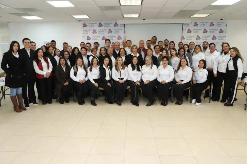 Presentan Primer Informe de los Servicios Nacionales de Salud Pública