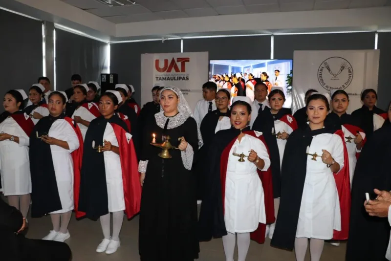 Celebra UAT en El Mante graduación de egresados de licenciatura y maestría
