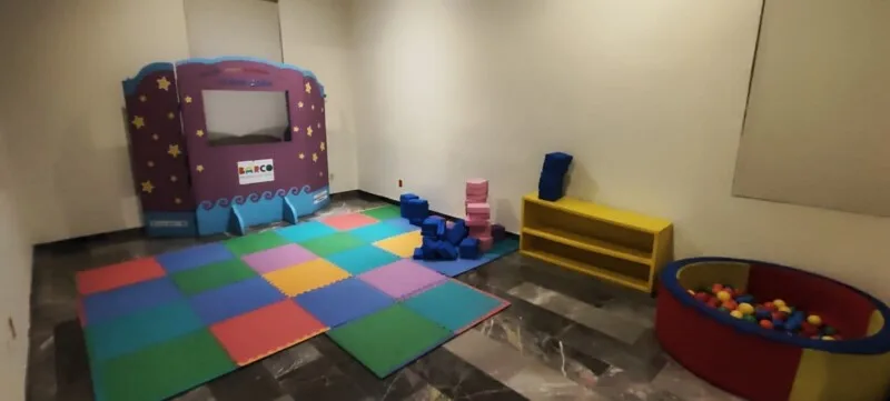Viene “BARCO” con nuevo espacio de sala de lectura y eventos navideños