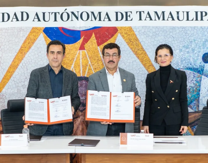 Firma la UAT convenio con Escuela de Economía Social de España