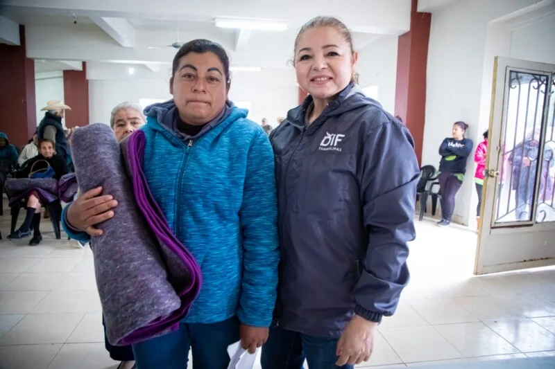 Abriga DIF Tamaulipas a familias vulnerables ante las bajas temperaturas