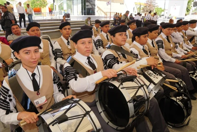 Realizará COBAT concurso de bandas de guerra y escoltas de bandera