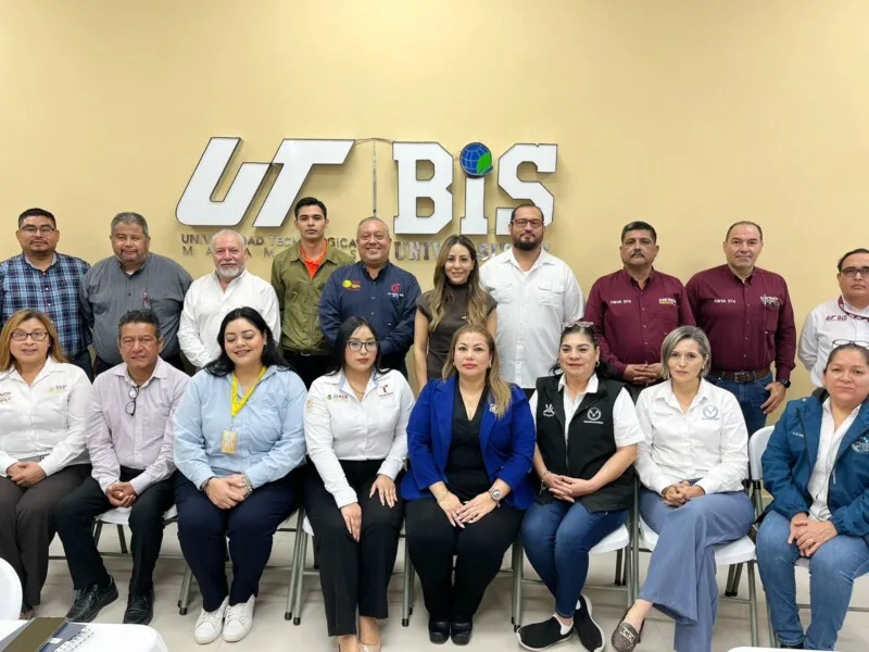 Fortalece Universidad Tecnológica de Matamoros la educación superior con programa integral de becas