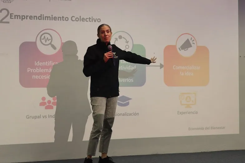 Reciben estudiantes de la Universidad Politécnica de la Región Ribereña taller para emprendedores