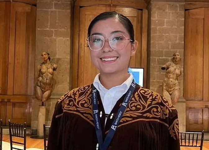Estudiante de la Universidad Politécnica de Victoria es elegida como enlace de BANXICO 2025