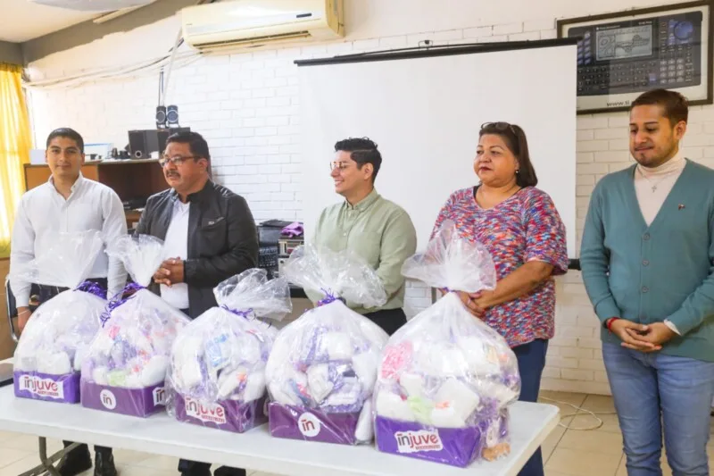 Impulsa Injuve Tamaulipas entrega de productos de higiene femenina en escuelas públicas