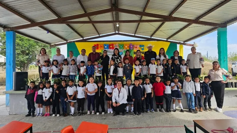 Imparten Taller sobre Sensibilización Ambiental y Forestal