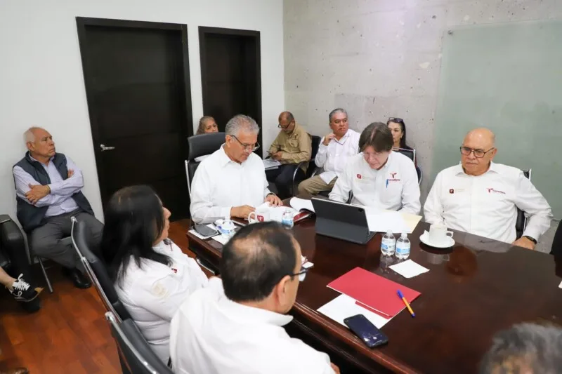 Participación comunitaria clave para eliminar criaderos y dengue: SST