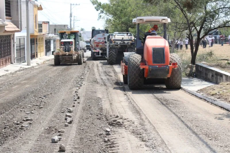 Amplía gobierno de Américo Programa Estatal de Bacheo 2025 en la capital de Tamaulipas