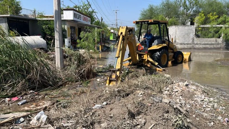 Se suma Secretaría de Obras Públicas a la brigada estatal de apoyo a Reynosa 