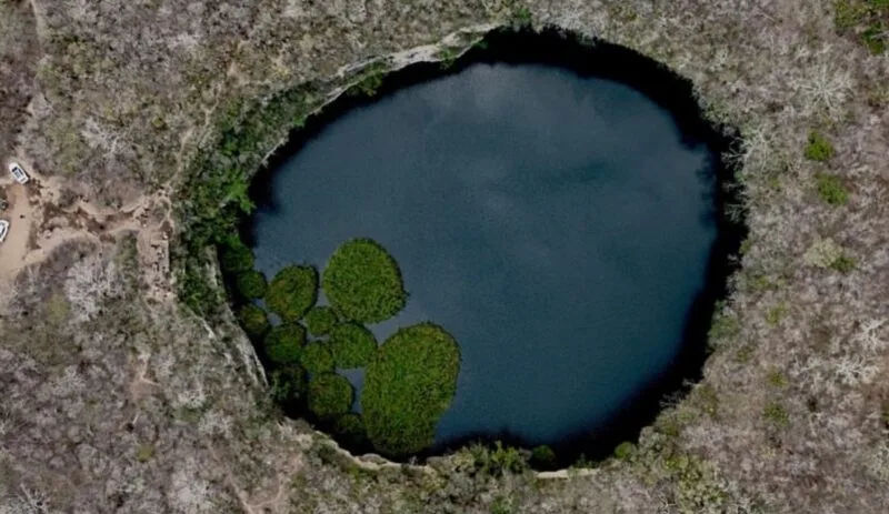 Impacta a visitantes “El Zacatón”, el cenote más profundo del planeta