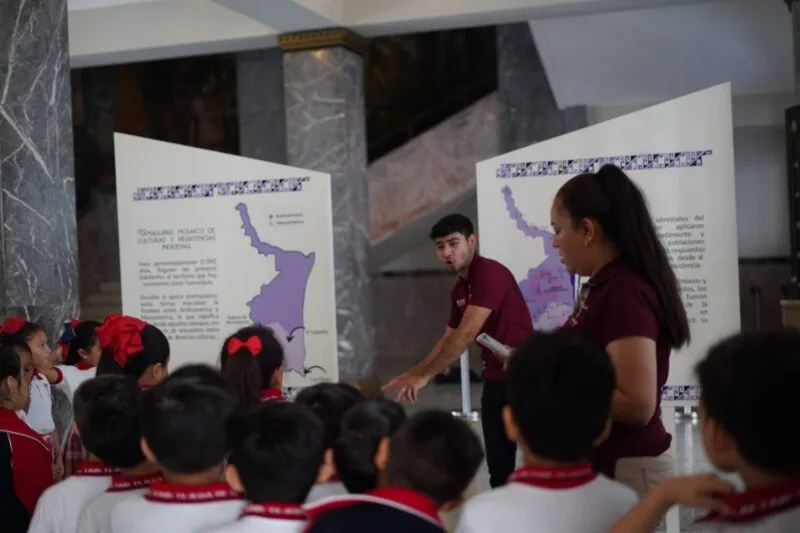 Muestran en Palacio de Gobierno exposición sobre mujeres indígenas en Tamaulipas