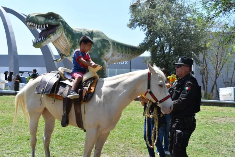 Guardia Estatal se une al TAMUX para celebrar a la niñez tamaulipeca