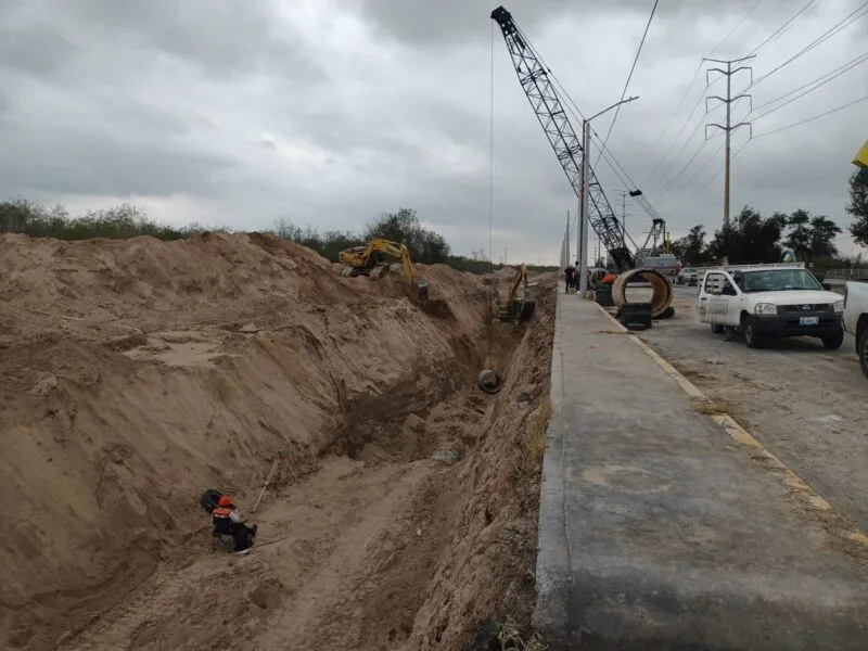 Construcción de colector sanitario transforma infraestructura urbana en Reynosa