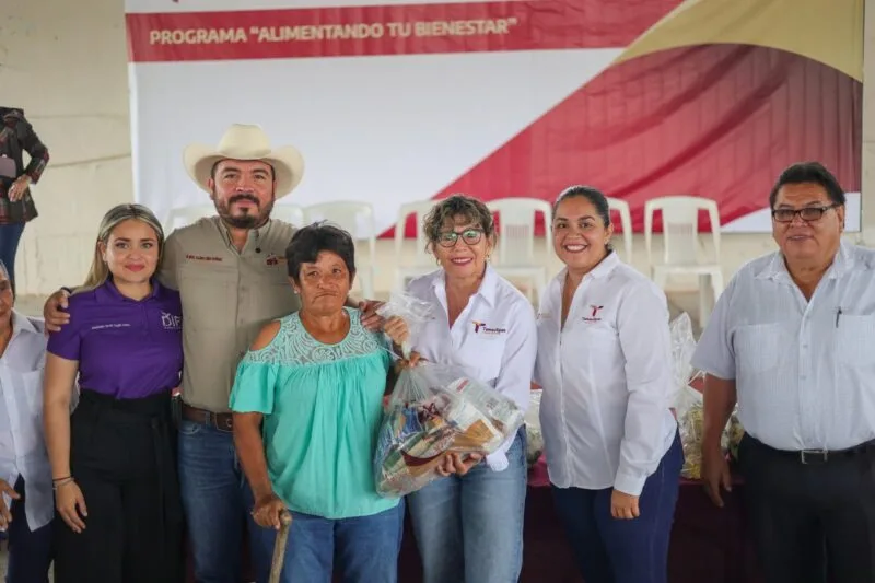 Lleva SEBIEN apoyo a ejido Graciano Sánchez del municipio de González