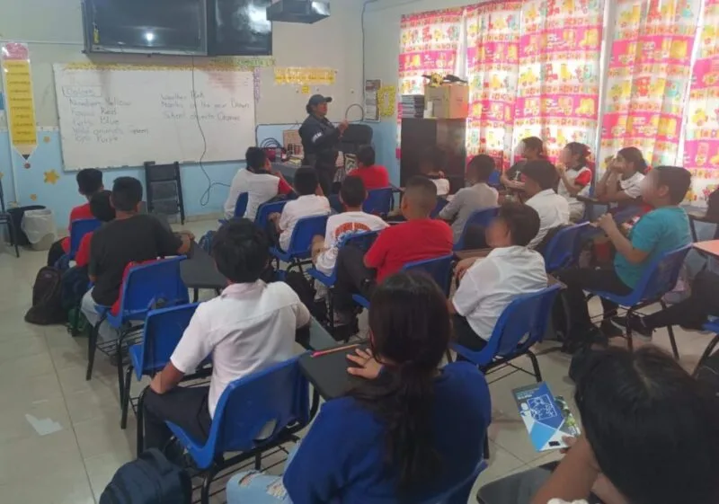 Previenen conductas violentas y adicciones en estudiantes de la frontera