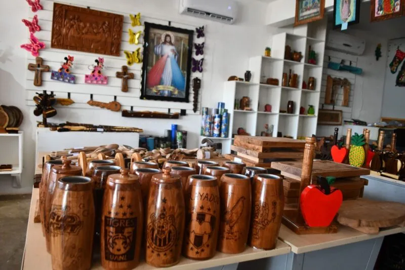 Oficializan marca Manos Tamaulipecas “productos que transforman vidas” para productos hechos en CEDES