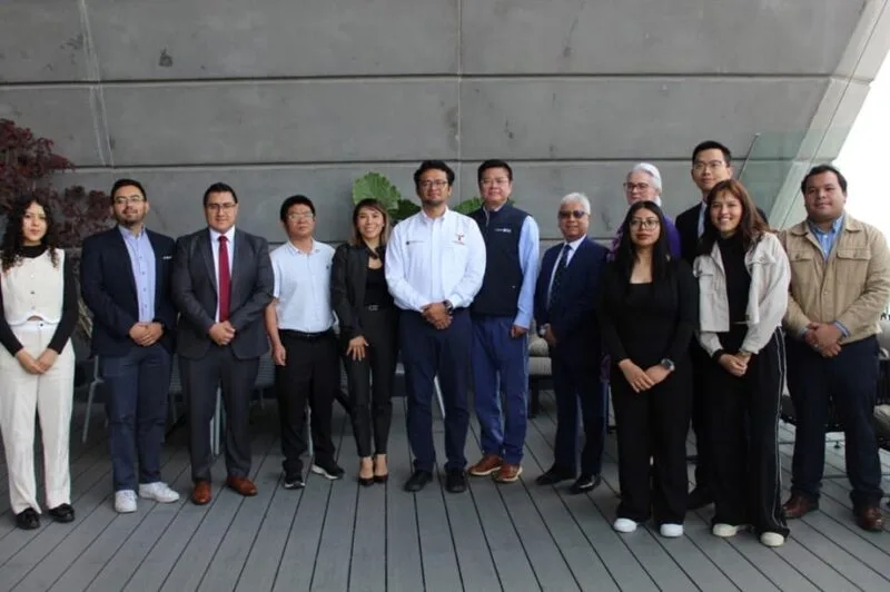 Sostienen reunión estratégica SEDENER y directivos del Parque Eólico “Huizache”