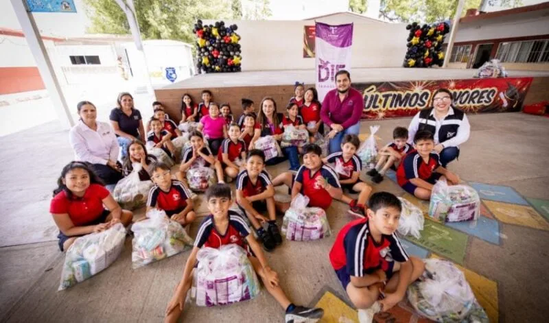Dialogando.- Vergonzoso trato a migrantes