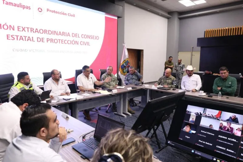 Ordena gobernador Américo Villarreal reforzar acciones preventivas ante tormenta Barry; se esperan fuertes lluvias