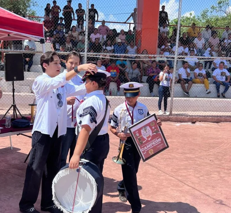 Premia Gobierno de Victoria a lo mejor, en 1ra. Copa de Escoltas y Bandas de Guerra