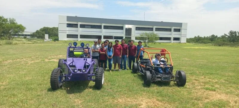 Alienta UPV a estudiantes en proyecto de construcción, funcionamiento y mejoras