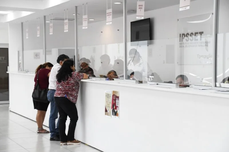 Continúa IPSSET con trámites de préstamos para derechohabientes