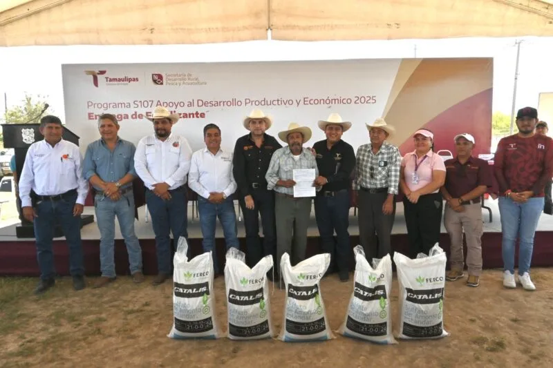 Más de mil 500 productores citrícolas beneficiados con entrega de fertilizante