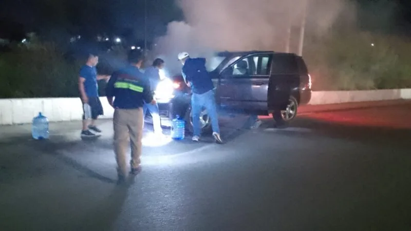 Auxilia Tránsito de Victoria a conductores