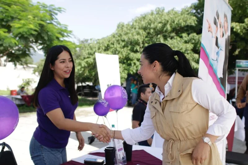 Acerca STPS oportunidades laborales a familias con la “Feria del Empleo en tu Colonia”