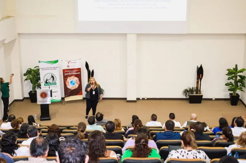 Capacita Secretaría General de Gobierno a personal educativo en temas de derechos humanos