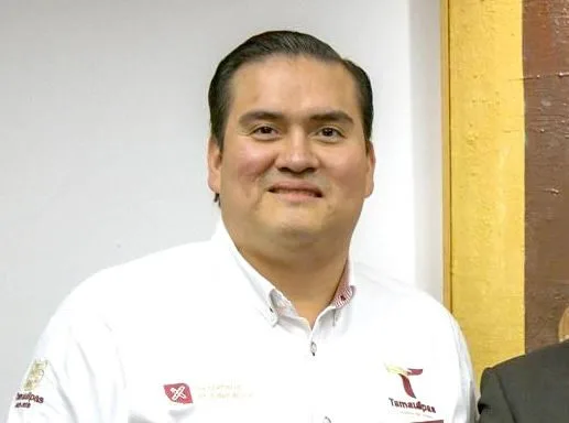 No existe desvío de recursos en becas: SET