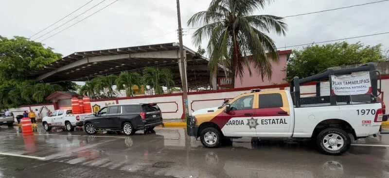 Apoyó Guardia Estatal con traslado a personas en la zona sur