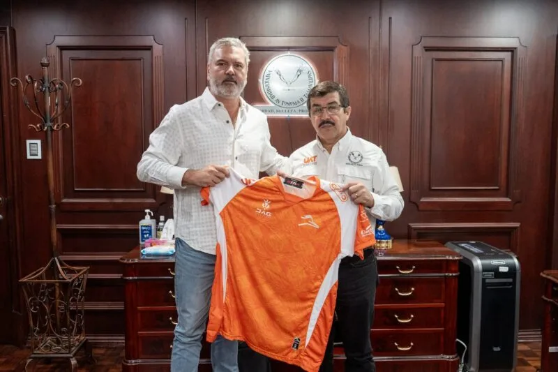 Armando Arce asume presidencia del Club Correcaminos