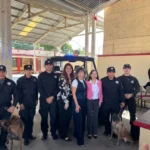 Brea y Lucky, protagonistas de una jornada cívica con estudiantes de Victoria
