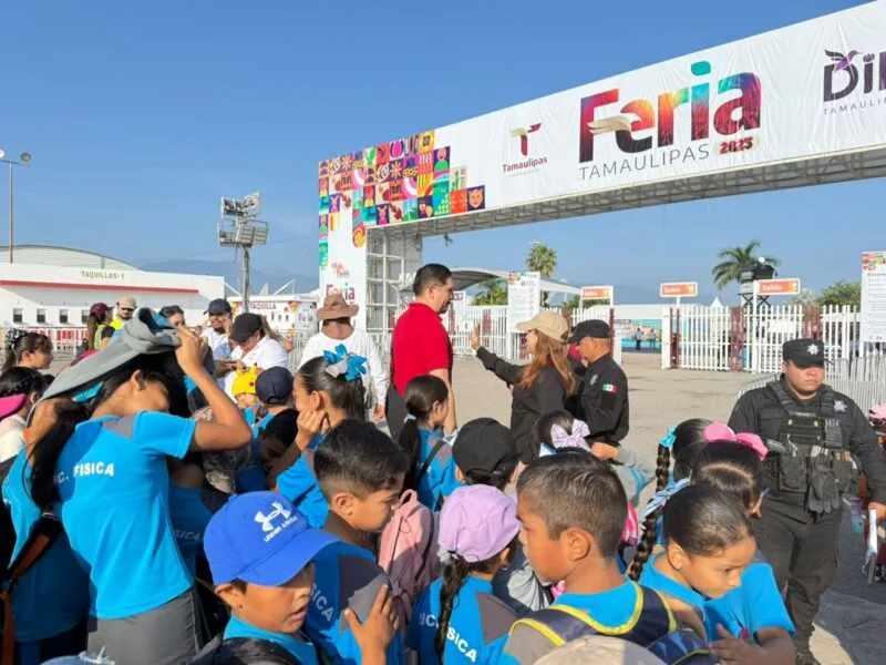Lleva Secretaría de Turismo a niños y niñas de escuelas primarias a disfrutar de la Feria Tamaulipas