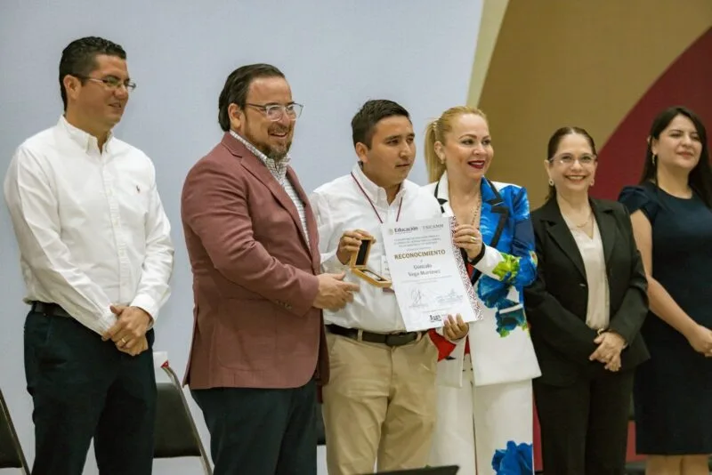Reconoce Tamaulipas las mejores prácticas educativas de sus docentes