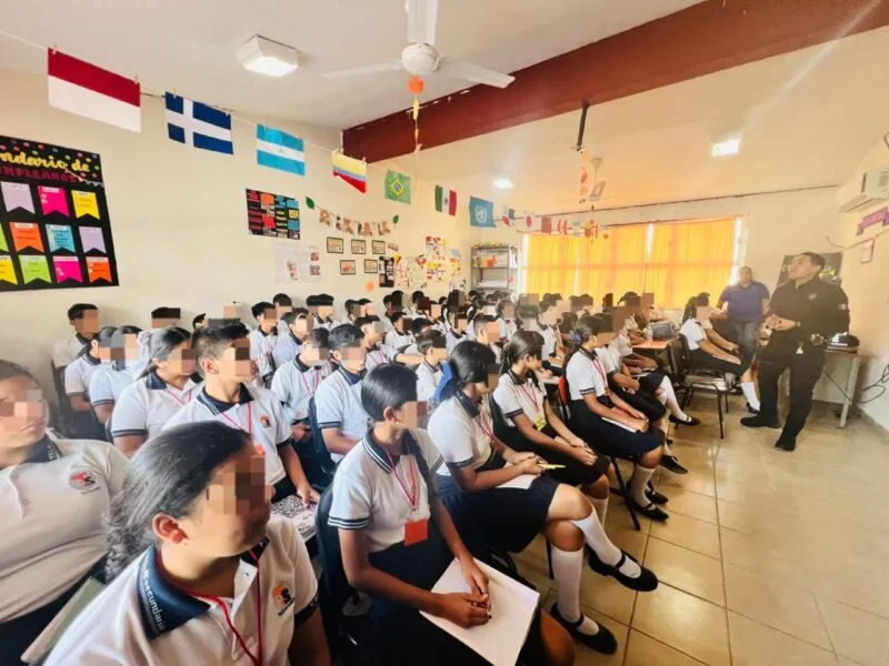 Promueve Guardia Estatal de Género pláticas para construir escuelas libres de violencia