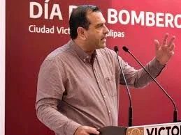 Dialogando.- Más a favor para Hugo