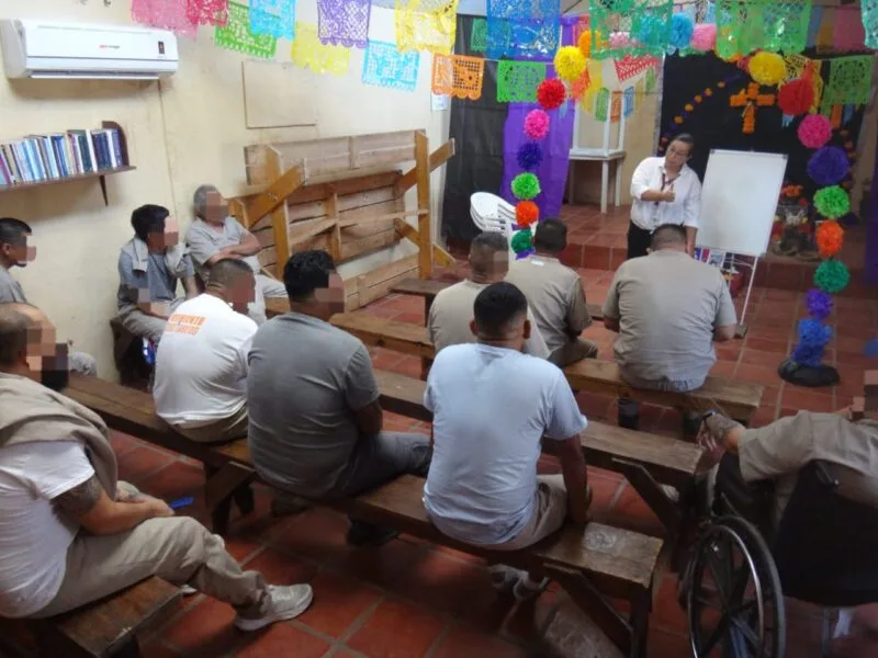 Promueven PPLs del CEDES de Nuevo Laredo igualdad y respeto a través de taller sobre violencia de género