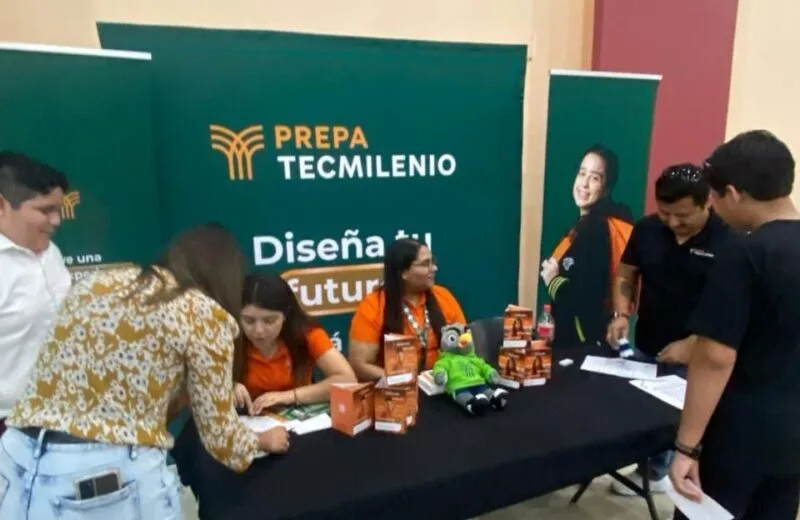 Ofrece SET la Feria Vocacional de Educación Media Superior