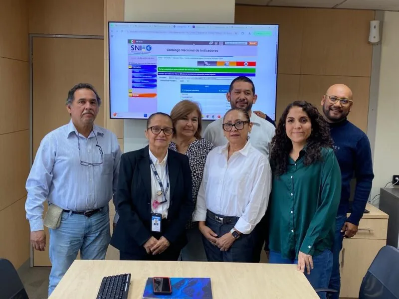 Impulsa SET habilidades digitales entre el personal de Preparatoria Abierta