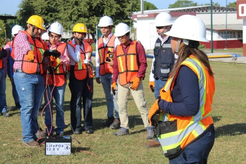Realiza SEDENER capacitación en sistemas fotovoltaicos autónomos para viviendas en la UT de Altamira