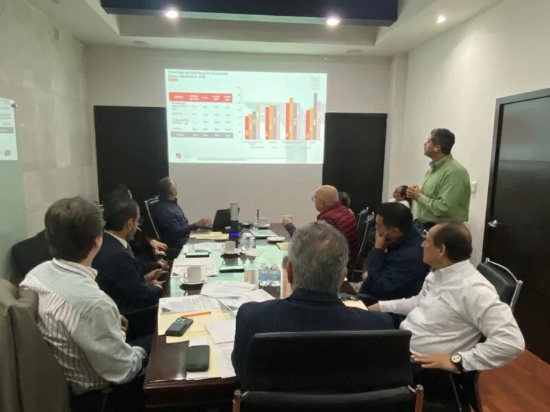 Evalúa Salud coberturas de Vacunación Universal y acuerda redoblar esfuerzos