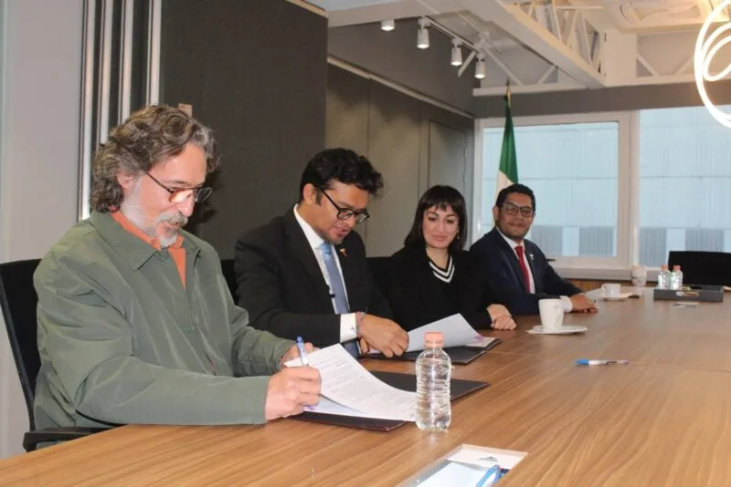 Firma SEDENER convenio para fortalecer la industria y las cadenas de suministro para la electromovilidad en Tamaulipas