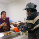 Mantiene SEBIEN entrega de alimentos en comedores