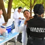 SSPT e ISSSTE realizan campaña de vacunación en Complejo Estatal de Seguridad Pública
